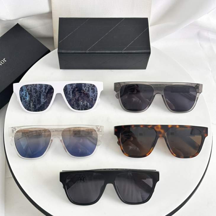 Picture of Dior Sunglasses _SKUfw77121778fw